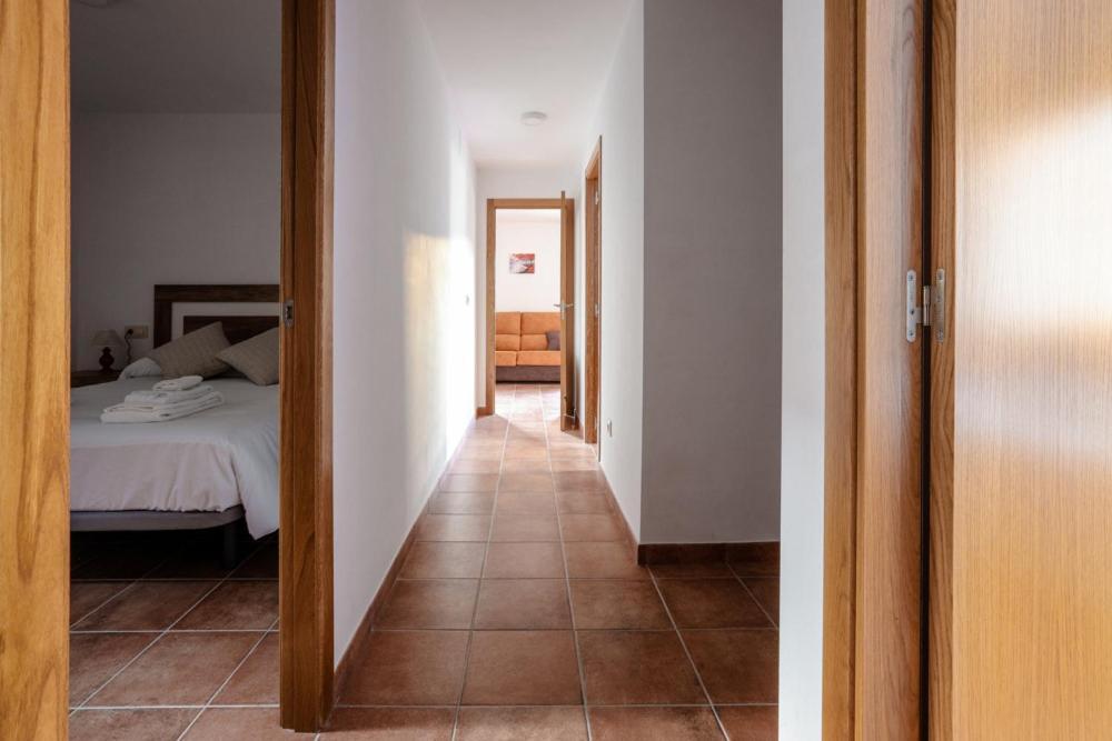 Hostal Antiguo Hospital Linares de Mora Exterior photo